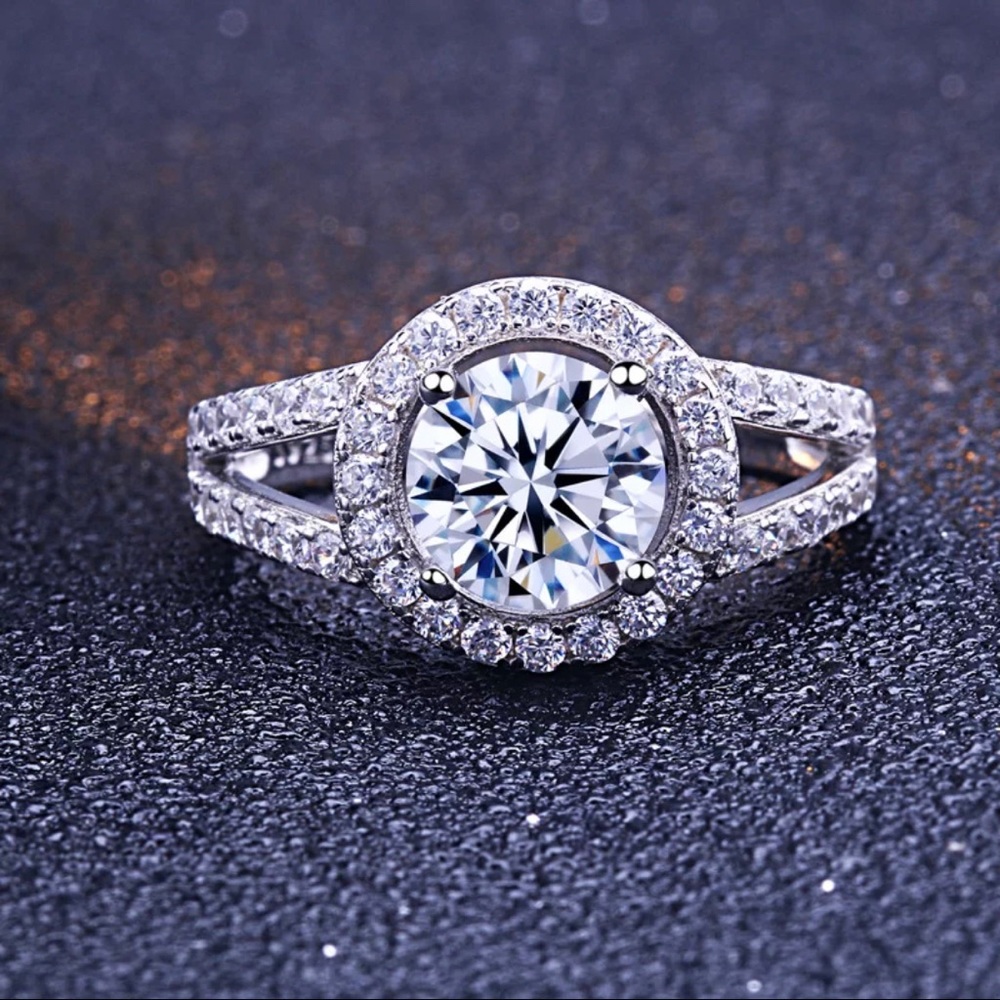 ✨SOLD OUT✨Halo Curved Set✨18K White Gold✨ - Picture 4 of 8